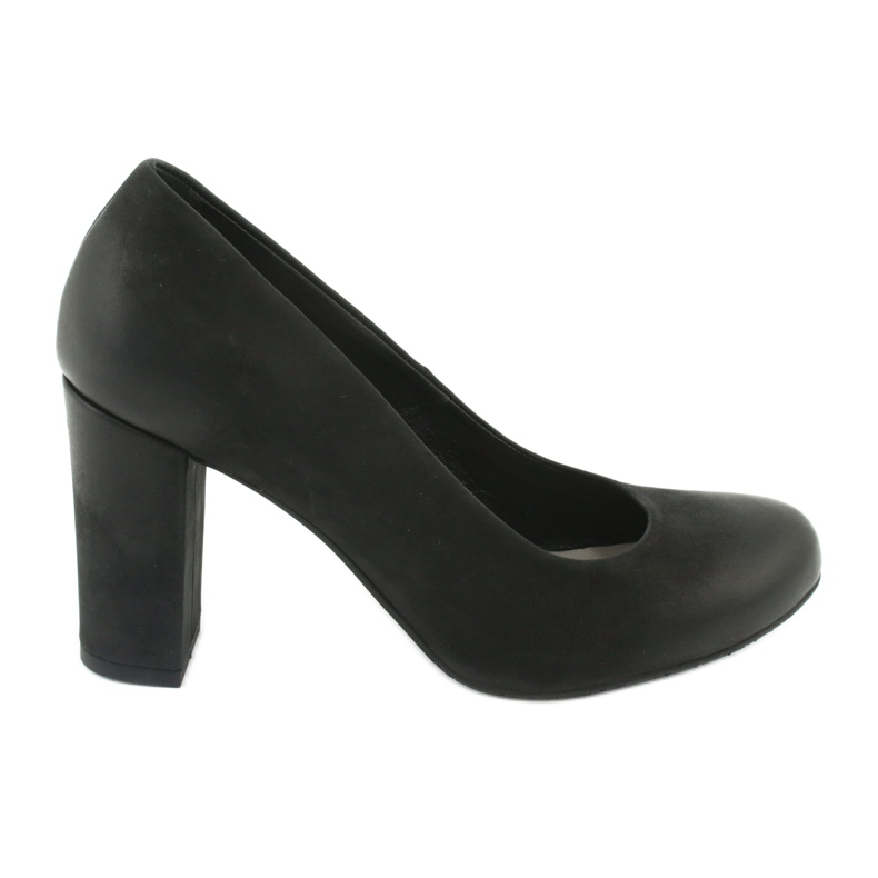 Pumput On A Post Edeo 2119 musta