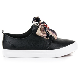 Seastar Tyylikkäät lenkkarit sidottuna nauhalla musta