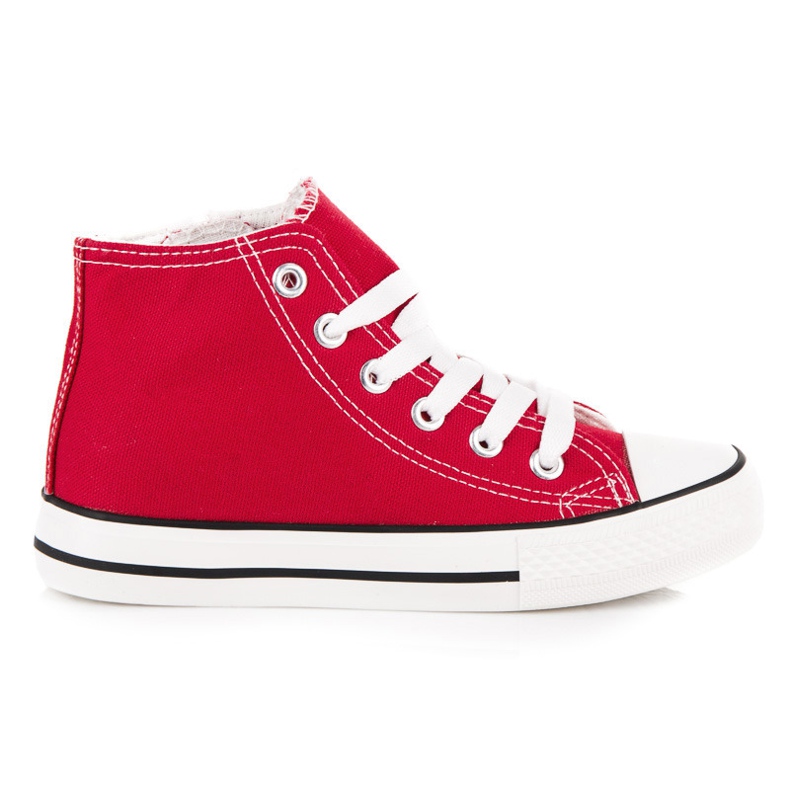 Vetoketjun nilkkojen yläpuolella olevat lenkkarit punainen