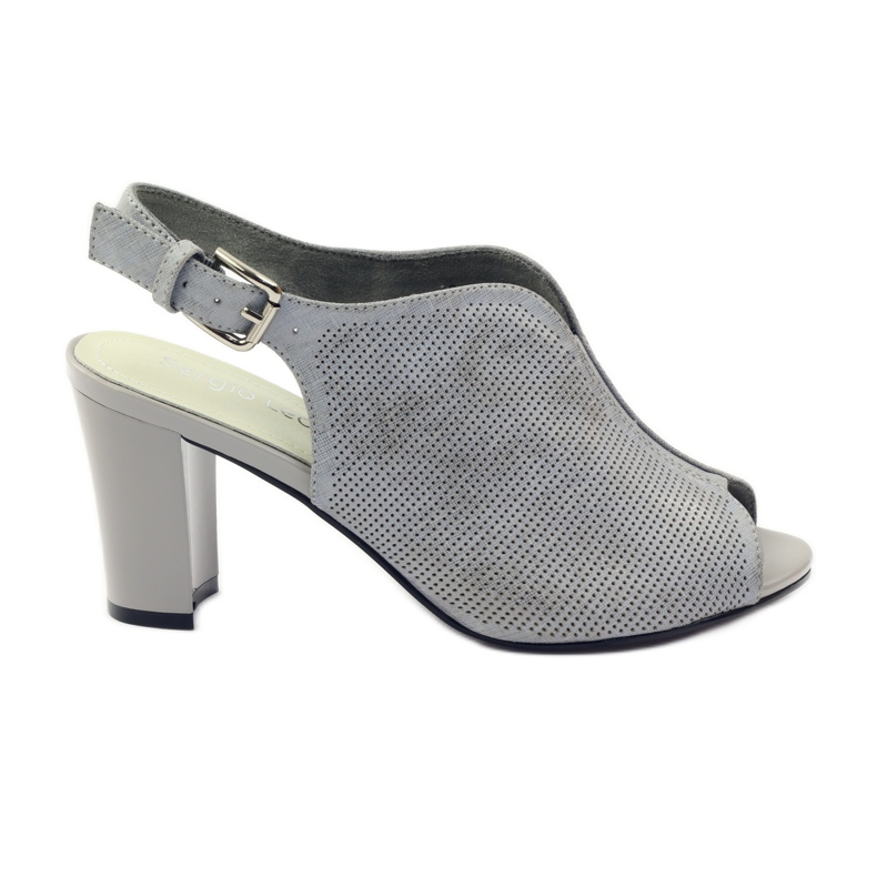 Sandaalit Sergio Leone 812: n postissa harmaa