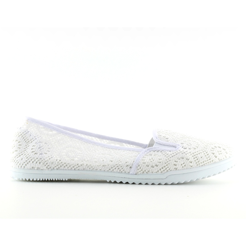 Valkoiset pitsiset sliponit MN70 valkoinen