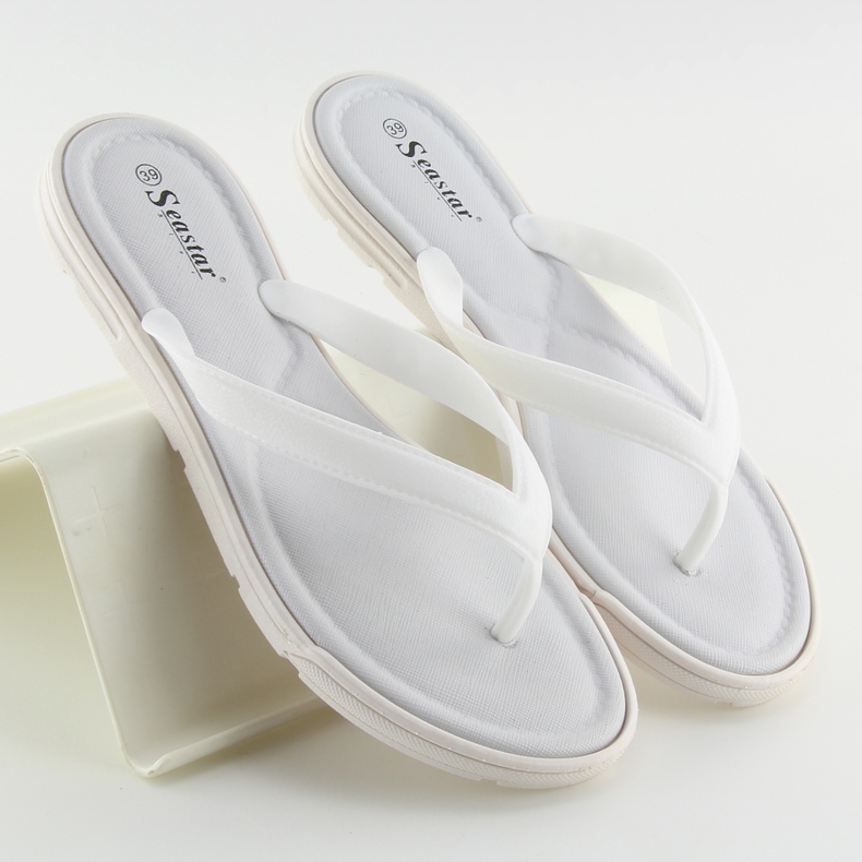 Naisten valkoiset varvastossut CK41P Valkoinen