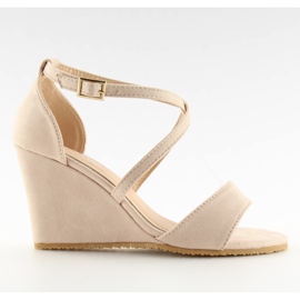 Beiget kiila sandaalit 266-6 beige