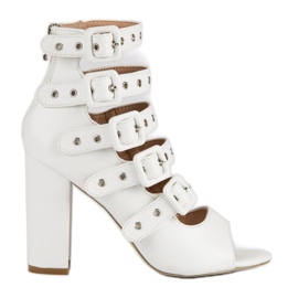 Vices Rock-sandaalit ruuvipenkissä valkoinen