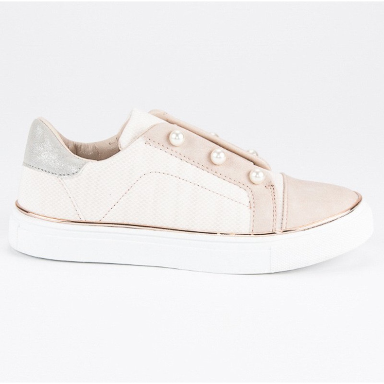 Kengät helmillä ruskea