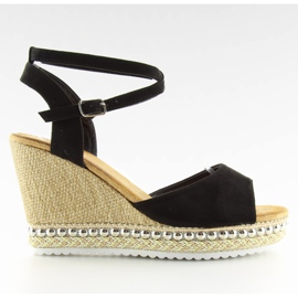 Mustat sandaalit kiilalla LJ-5K41 musta