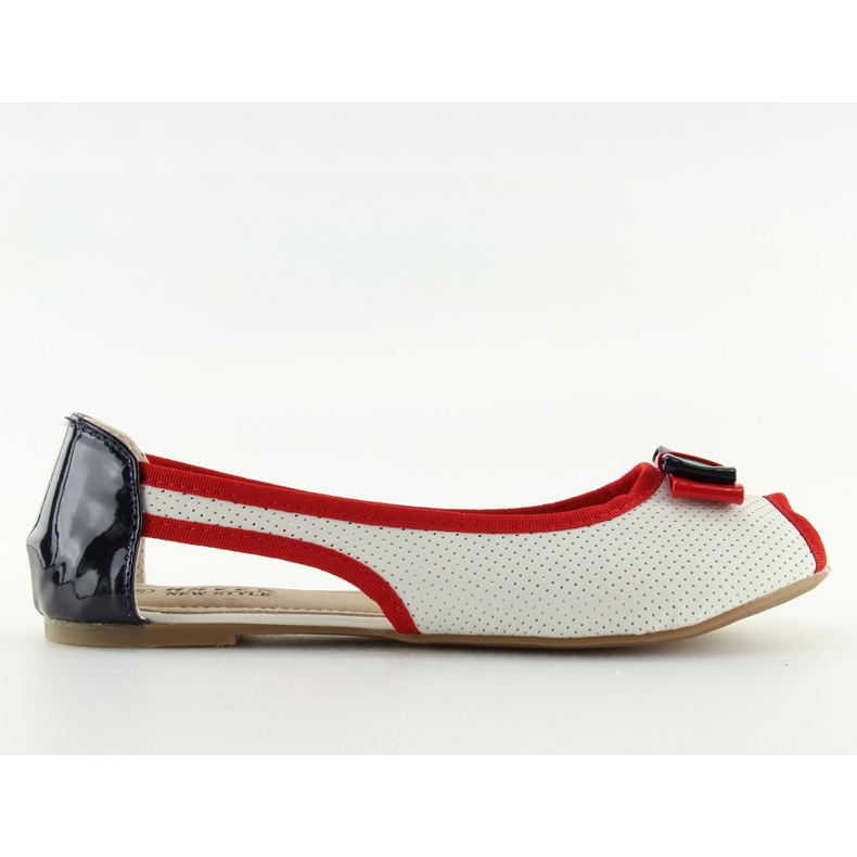 Avovarvas valkoiset ballerinat D314 WHITE / NAVY valkoinen