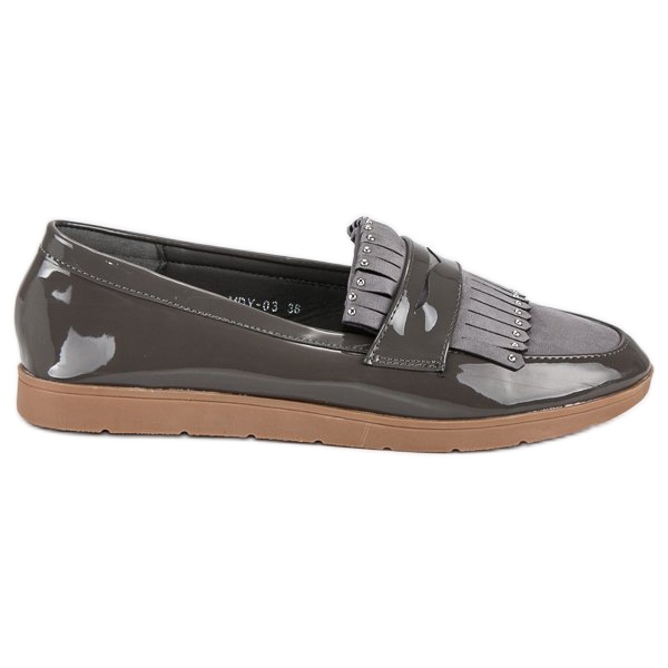 Harmaat lakatut leivonnaiset