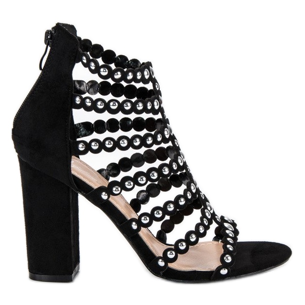 Sergio Todzi Mustat sandaalit tolppassa