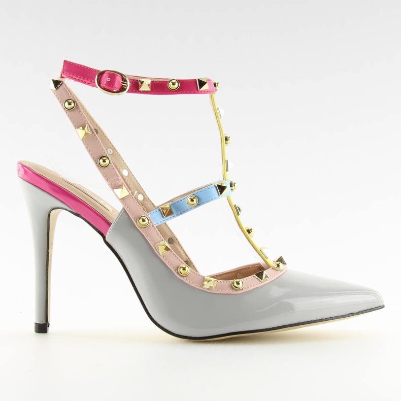 Pumput tapilla harmailla nastoilla 1381 harmaa