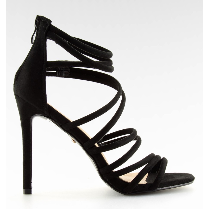 Mustat LE039 mustat sandaalit korkokengillä