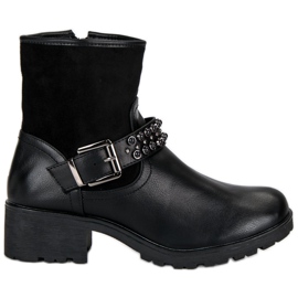 Lämpimiä mustia työntekijöitä musta