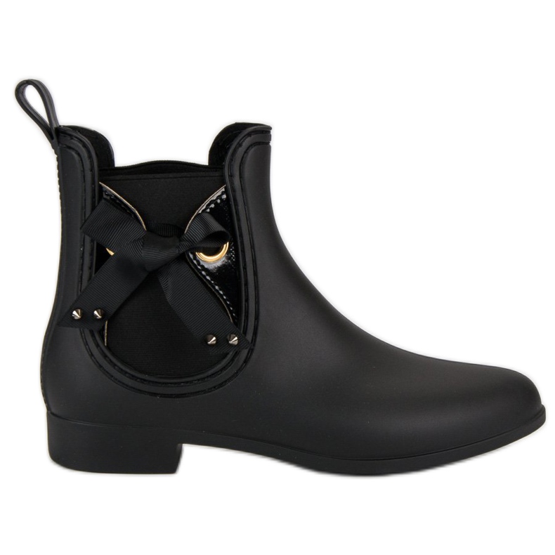 Vices Mustat kumisaappaat, ruuveja