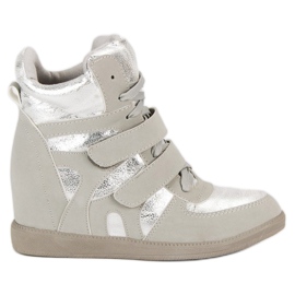 Kiiltävät lenkkarit harmaa