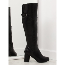 Mustat korkokengät A-9 Musta