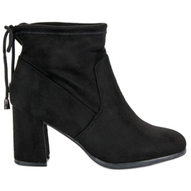 Korkeakorkoiset mokkanahkaiset nilkkurit musta