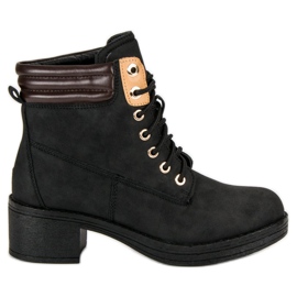 Työsaappaat korkokengillä musta