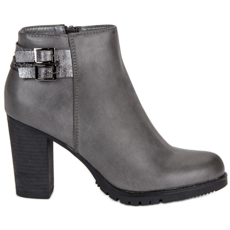 Show It Klassiset saappaat postauksessa harmaa