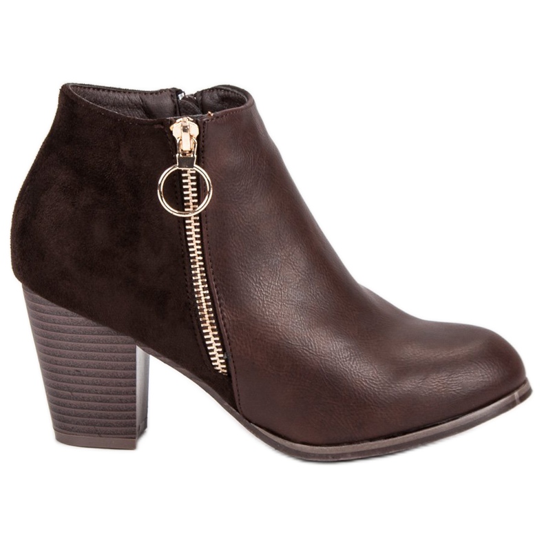 Mannika Syksyn ruskeat saappaat