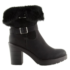 Mustat puolisaappaat korkokengät T119 Musta