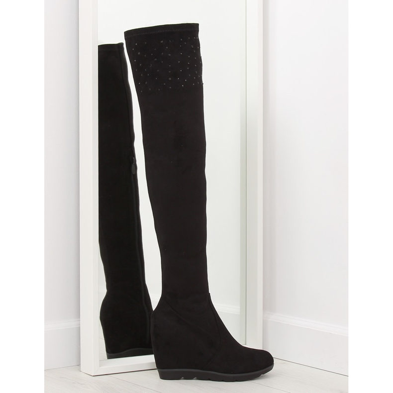 Mustat K-59 kiilakengät