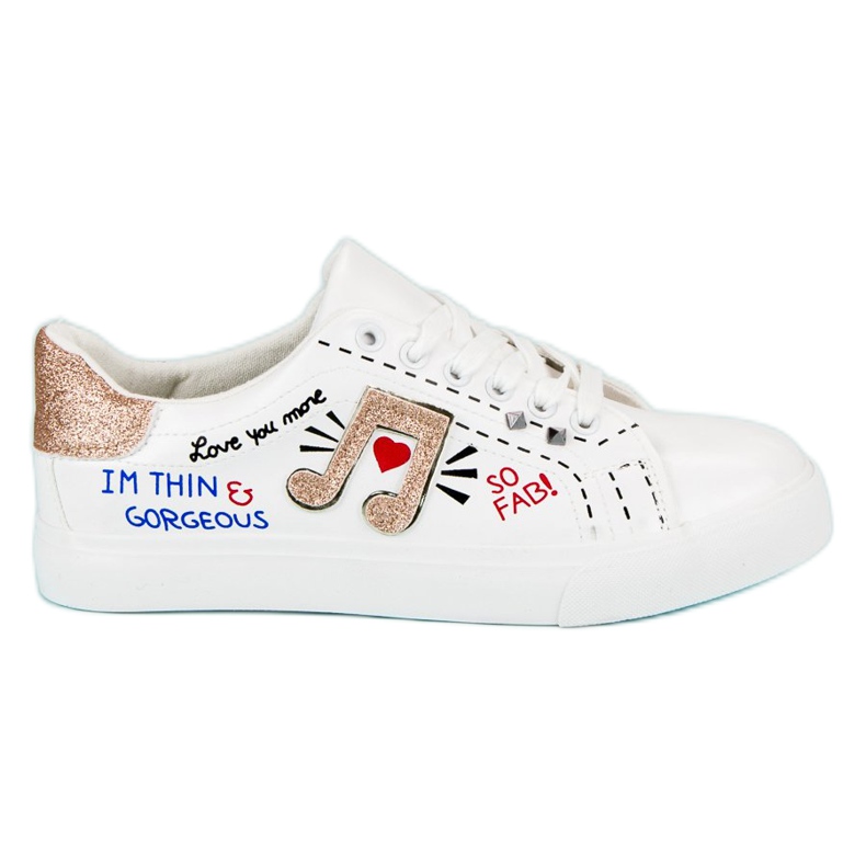 Tyylikkäät valkoiset lenkkarit valkoinen