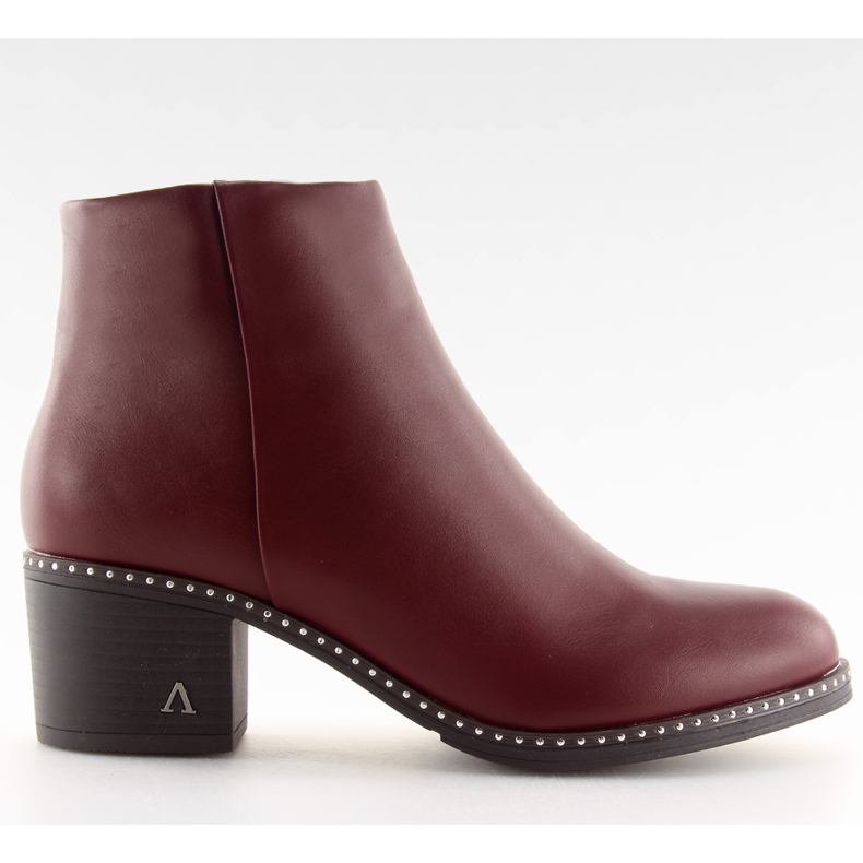 Saappaat vakaalla kantapään viininpunaisella BH120-KB punainen