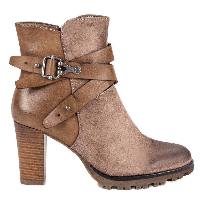 Super Mode Tyylikkäät saappaat postauksessa ruskea