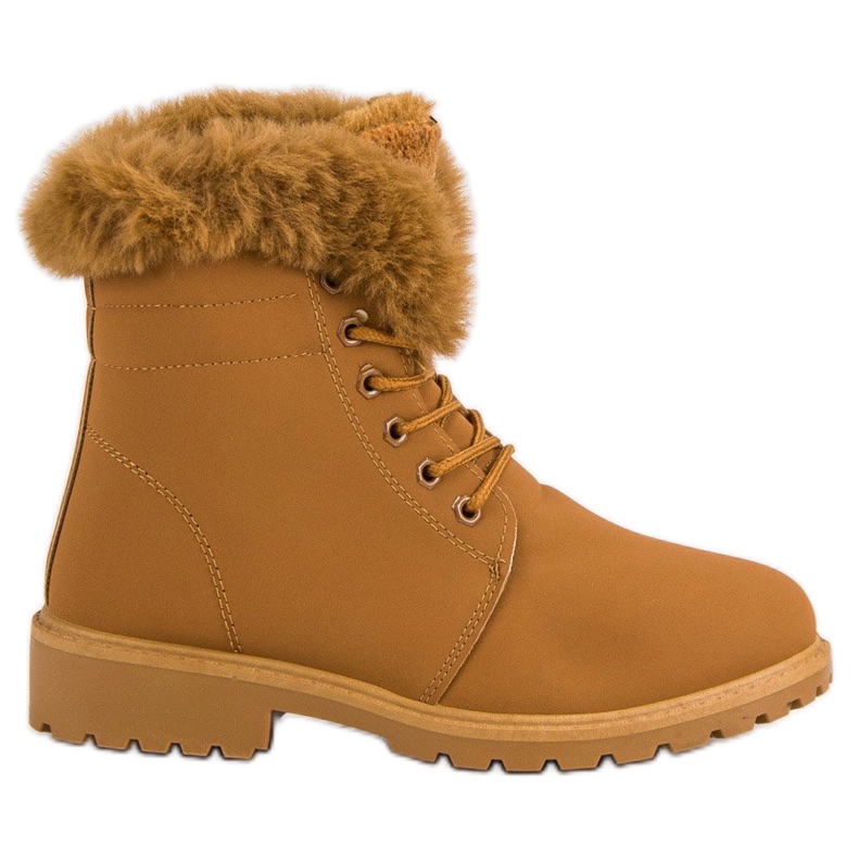 Kamelinetsijät turkiksella ruskea