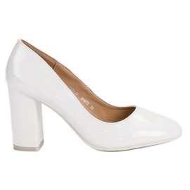 Seastar Valkoiset lakatut pumput valkoinen