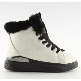 Musta eristetty lenkkarit F506 valkoinen