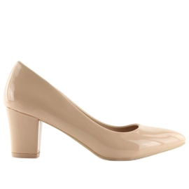 Kengät, joissa leveät korot beige B-58 Beige