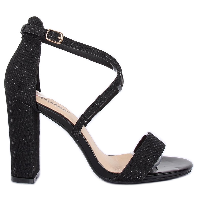 Mustat sandaalit postissa NC791 Black