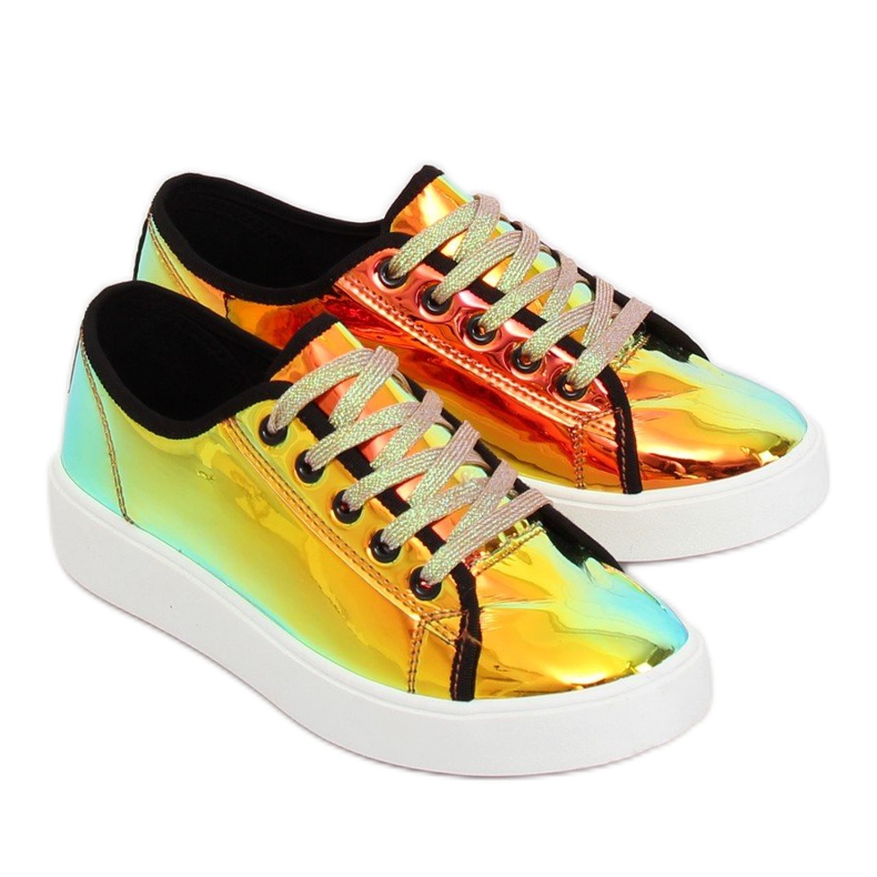 FZ09 Kultaiset bensiinikengät kultainen