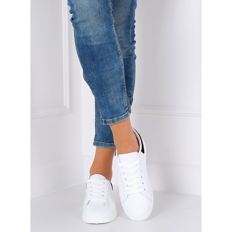 Mustavalkoiset naisten lenkkarit BL147P Black II-GAT valkoinen