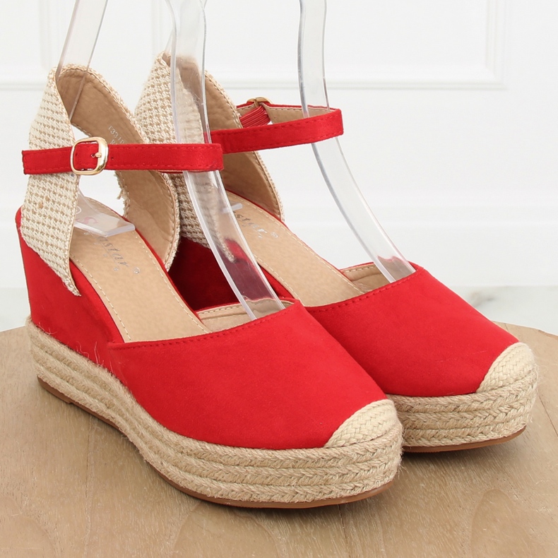 Espadrilles punaisilla kiilailla T331P Red II-GAT punainen