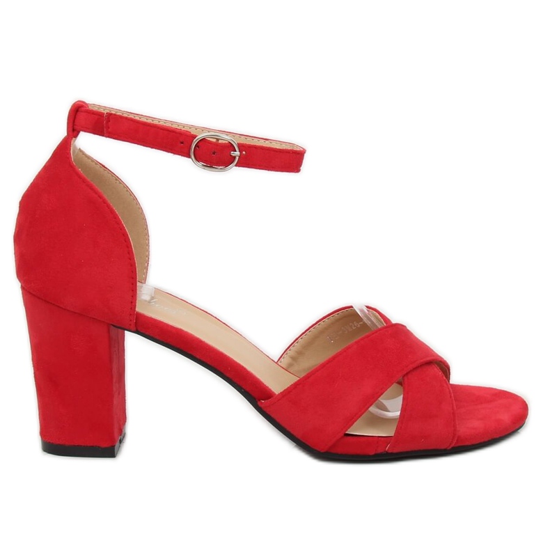 Punainen FH-3M26 Punaiset sandaalit postissa