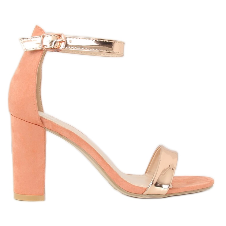 Vaaleanpunainen GF-WL-35 Vaaleanpunaiset sandaalit postissa