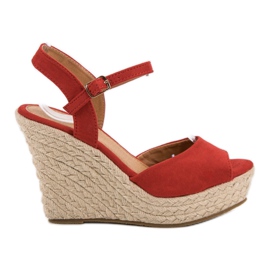 Punaiset sandaalit punainen