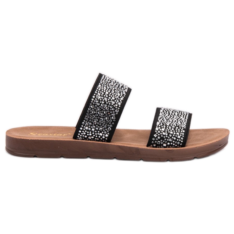 Seastar Tossut, joissa on kuutiometriä musta