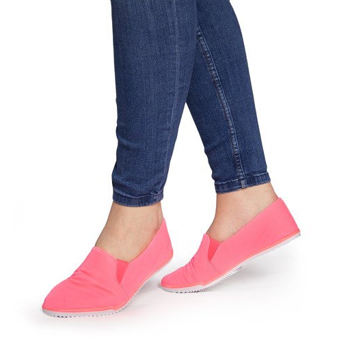 Lycra HB-1 Pink Slip-On lenkkarit vaaleanpunainen Lycra HB-1 Pink Slip-On lenkkarit vaaleanpunainen