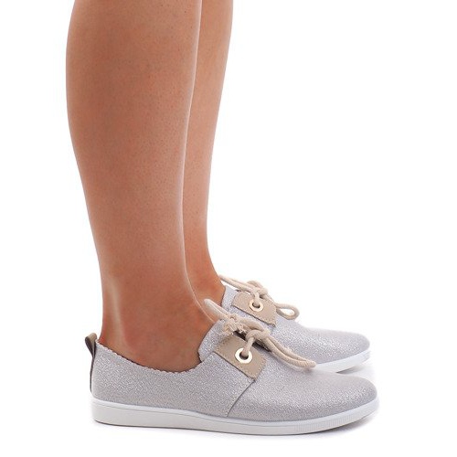 VT79-3 Hopea nauhakenkä harmaa