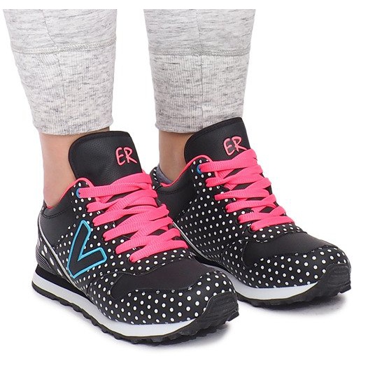 Urheilukengät B1573-1 Musta monivärinen