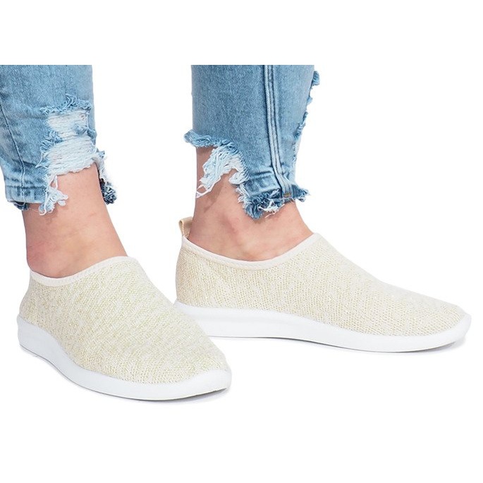 Burgundin beige urheilu