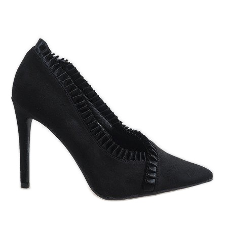 Mustat klassiset C72P -korkokengät