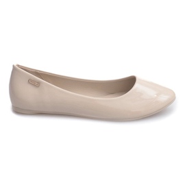 Lakatut ballerinat 11037 Beige