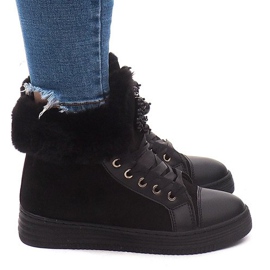 Lämmin lenkkarit KB-045 musta