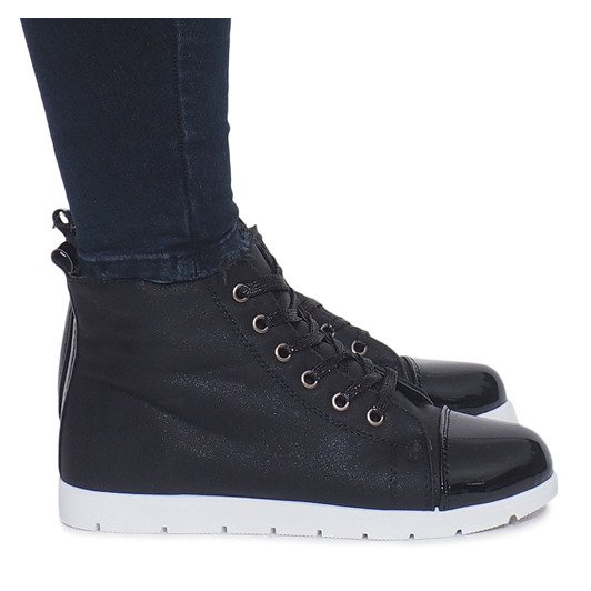 Lämpimät VT-63 mustat lenkkarit