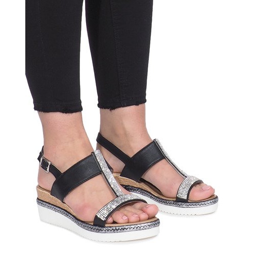 Mustat kiilamaiset sandaalit Sixth Sens