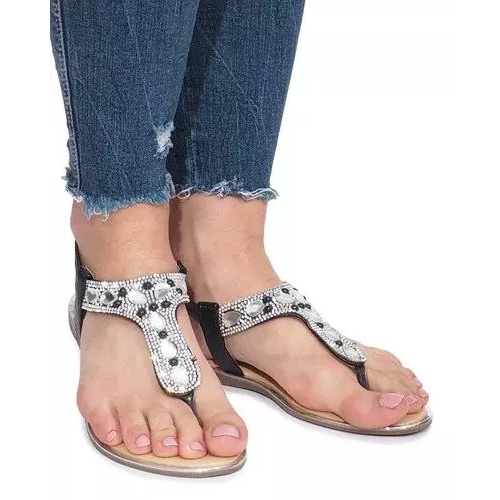 Mustat litteät sandaalit Larissa -timanteilla